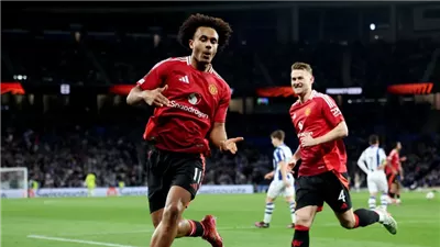 مانشستر يونايتد يتقدم بثنائية على ليون في الشوط الأول بإياب ربع نهائي الدوري الأوروبي