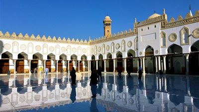 هل يحاسب الآباء على تربيتهم للأبناء؟.. أستاذ بجامعة الأزهر يجيب