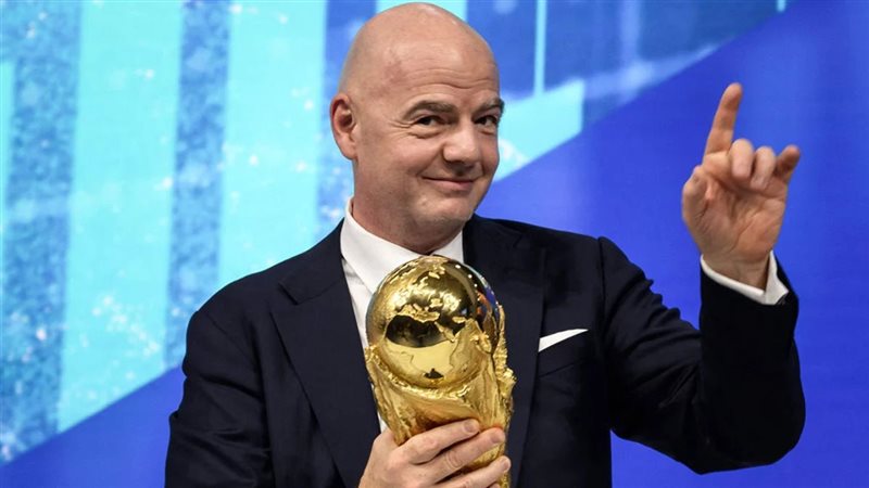 إنفانتينو مع كأس العالم