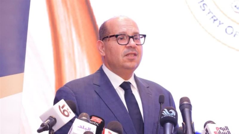 ياسر إدريس 
