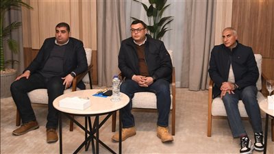  وزير الإسكان يستعرض موقف المشروعات التنموية بالعلمين الجديدة