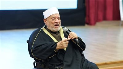 كانت خمسين وأصبحت 5.. أحمد عمر هاشم يكشف أسرار فرض الصلاة على المسملين