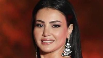 دينا فؤاد: حكيم باشا فرض نجاحه على الجمهور