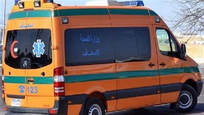 الاستعلام عن الحالة الصحية لـ5 مصابين  في انقلاب سيارة ربع نقل بالقاهرة 