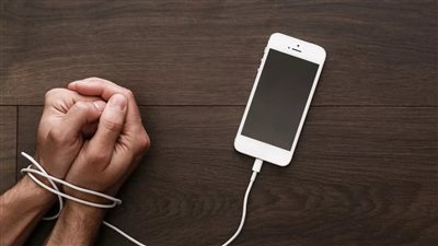 تعرف على الطرق الفعالة لمواجهة إدمان الأطفال للهواتف الذكية