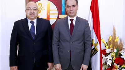 أسرة الشيخ الطبلاوي تهدي إذاعة القرآن الكريم ختمة مرتلة وتلاوات نادرة