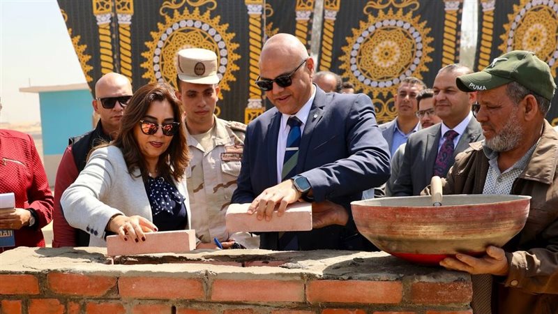 وزيرة التنمية المحلية ومحافظ القليوبية