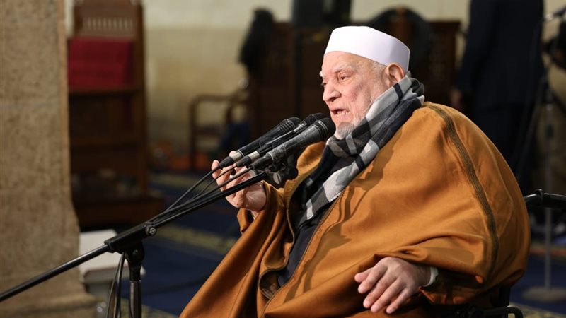 أحمد عمر هاشم