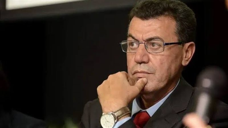 الدكتور فؤاد عودة