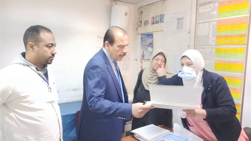 الدكتور عمرو قنديل 