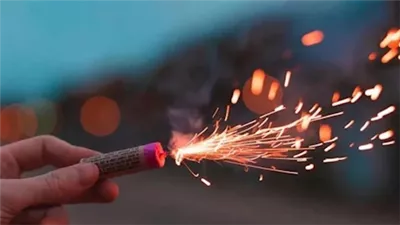 تحرك عاجل من النيابة بشأن واقعة وفاة شخص بسبب الألعاب النارية