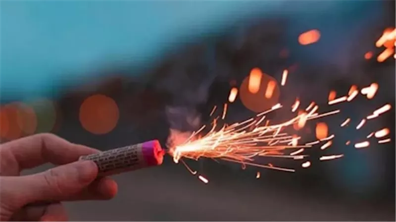 العاب نارية 