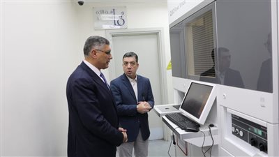 محافظ الجيزة يزور مستشفى  57357 لعلاج سرطان الأطفال