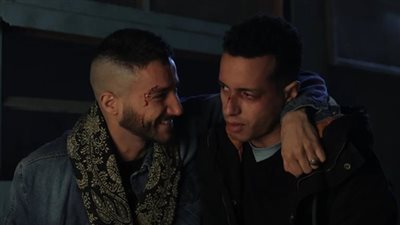 مفاجآت مؤلمة ونهايات مؤثرة في حلقة «ولاد الشمس» الأخيرة