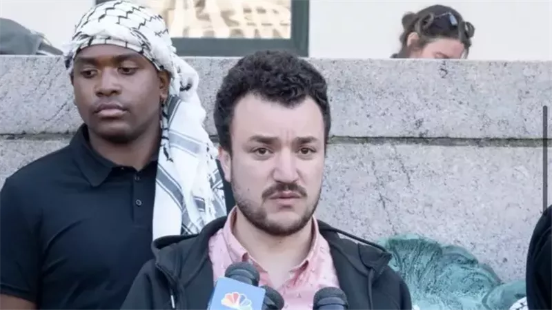 محمود خليل 