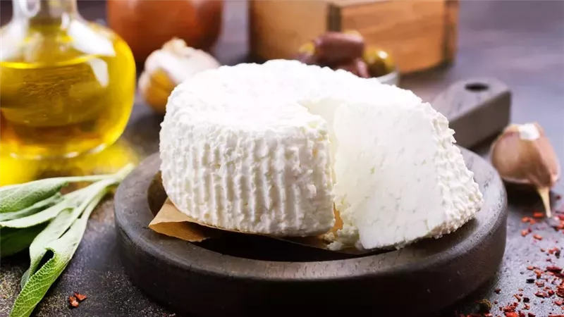 الجبن القريش