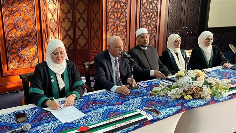 لقاء الجاليات العربية والأجنبية