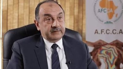 و‎زيرقطاع الأعمال: اهتمام كبير بتنمية صناعة الدواء