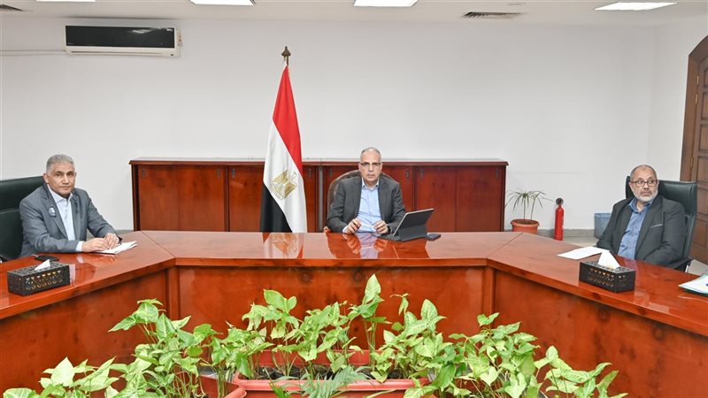 وزير الري 
