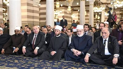 وزير الأوقاف يشهد احتفال ذكرى فتح مكة بمسجد السيدة زينب
