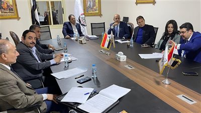 دفاع الجبهة الوطنية تناقش أوراق عمل عن التهديدات الداخلية والخارجية