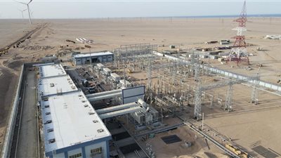 إيميا باور الإماراتية تبدأ بربط 500 ميجا وات بالشبكة القومية للكهرباء بمصر