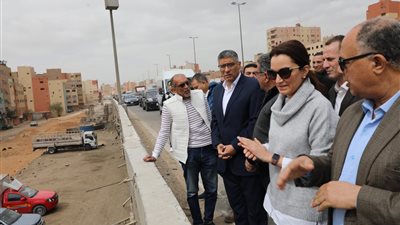 تمهيدا لافتتاح المتحف.. محافظ الجيزة يتابع أعمال مسار الطريق الدائري