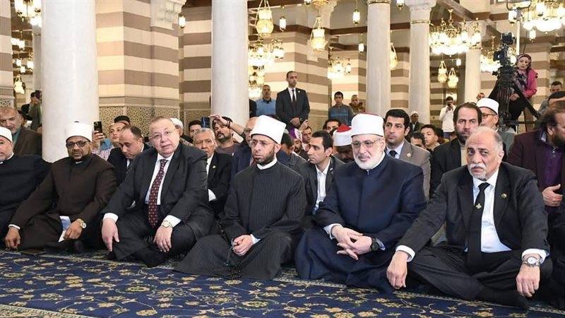 القيادات الدينية والوطنية .. وزير الأوقاف 