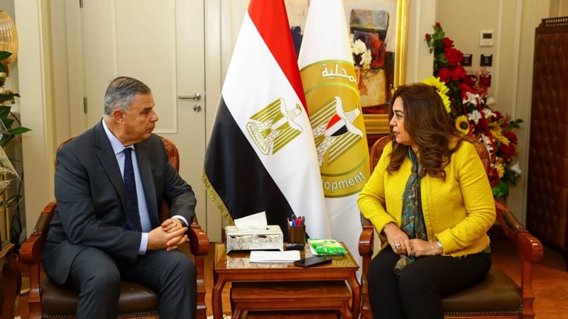 وزيرة التنمية المحلية 