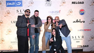 أبو الروس وقماح وأسامة الهادي ونجوم الاغنية في حفل إفطار على النيل