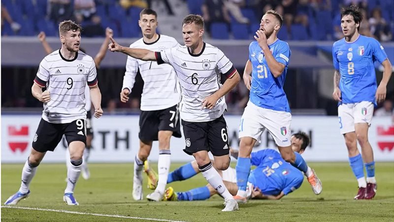  ألمانيا وإيطاليا 