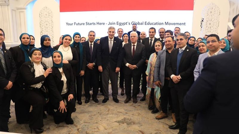 خلال حفل الإفطار 
