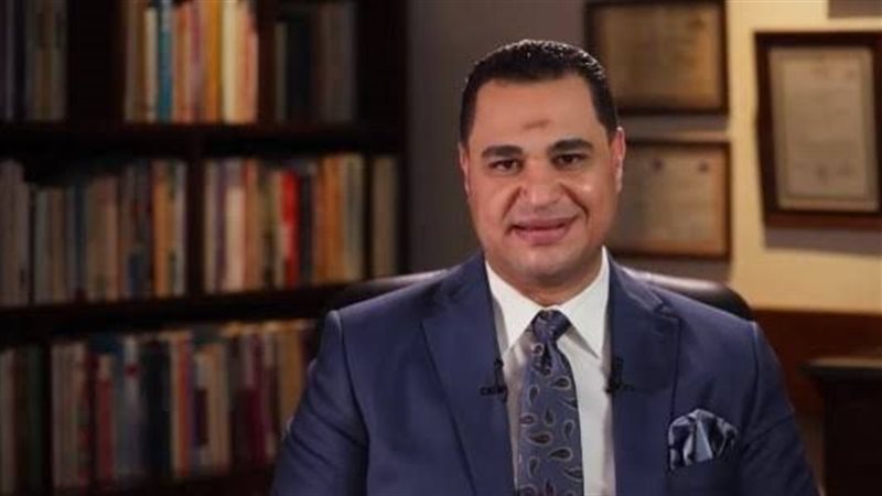 الدكتور أحمد هارون