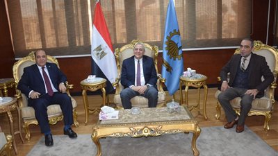 محافظ الغربية يبحث تعزيز التعاون القانوني مع قيادات قضايا الدولة