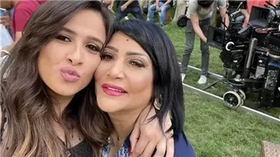 بدرية طلبة توجة رسالة لـ ياسمين عبد العزيز بسبب كريم فهمي