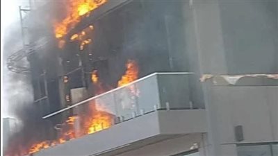  أول أيام عيد الفطر.. حريق مطعم وكافيه شهير في المقطم