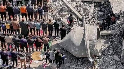الدمار لا يوقف فرحة العيد.. أطفال غزة يواجهون الحرب بالابتسامة (فيديو)
