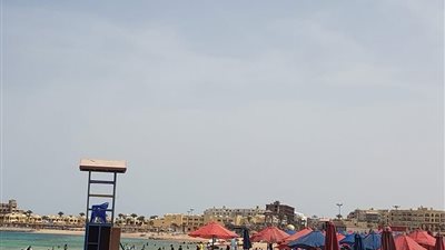 شواطئ الغردقة تستقبل الآلاف ثان أيام العيد