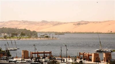 عاصفة ترابية تضرب أسوان.. وإغلاق الملاحة النهرية ورفع حالة الطوارئ