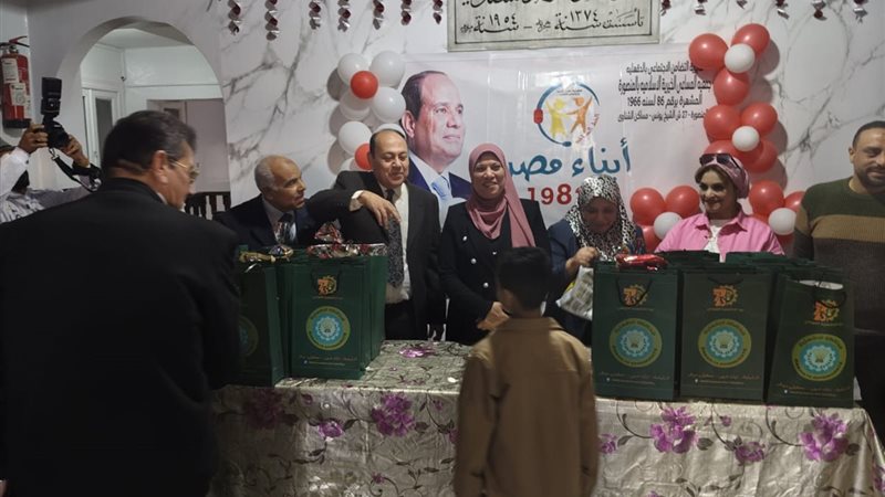 خلال الاحتفال 