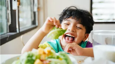 تعرف على الأطعمة التي تساعد الأطفال والمراهقين على زيادة الطول