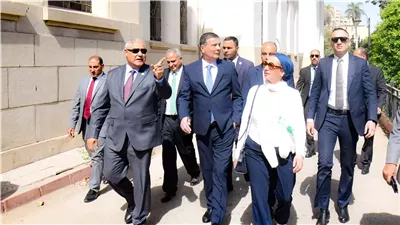 وزيرا البيئة والزراعة يتفقدان المتحف الزراعي استعدادا لمعرض زهور الربيع 2025