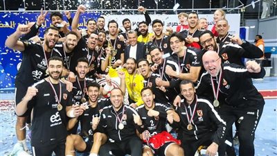 الأهلي يصعق الزمالك ويفوز ببطولة كأس مصر لكرة اليد