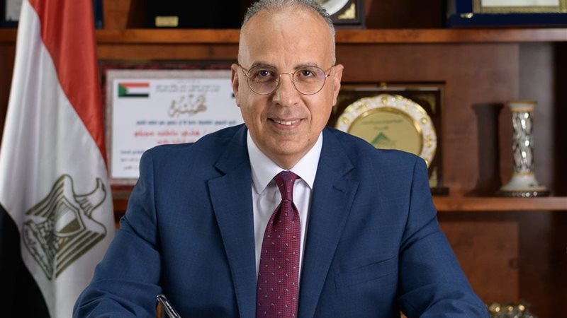 وزير الرى