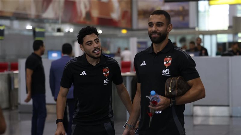 لاعبو الأهلي