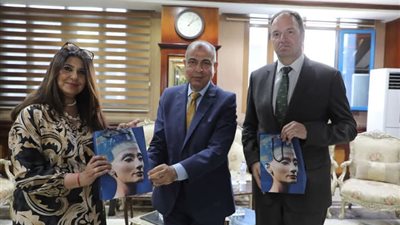محافظ المنيا يستقبل السفير البلجيكي لبحث سبل التعاون قي مجالات الأبحاث الأثرية