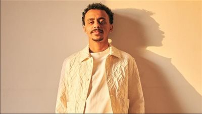 كزبرة يؤجل طرح كليب أغنيته الجديدة تضامنًا مع غزة.. وجمهوره يفاجئه في العباسية