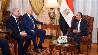 وزير الخارجية والهجرة يستقبل وفدا من حركة فتح الفلسطينية