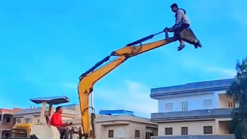 صورة من الفيديو المتداول 