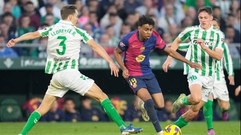 برشلونة وريال بيتيس 